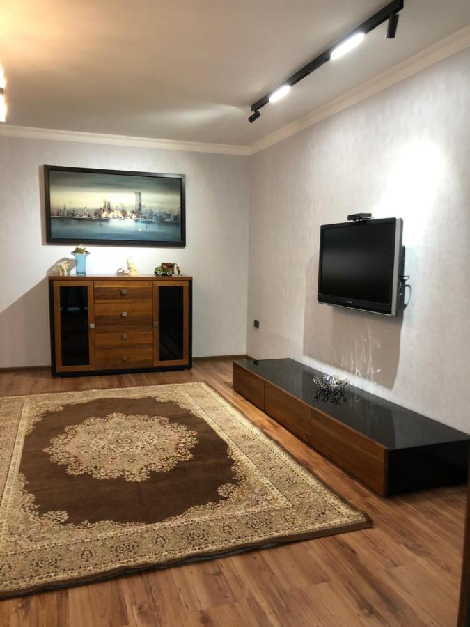 Stylish Apartments In The Heart Of The City! Tashkent Exterior foto